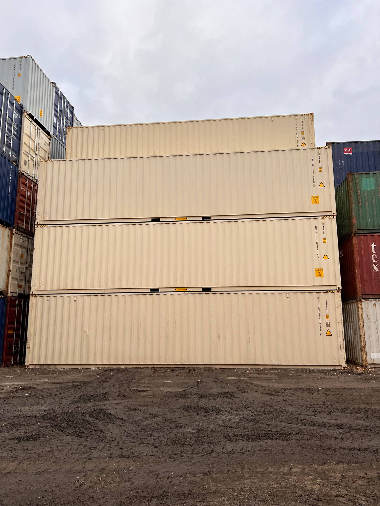 40ft high cube new one-trip shipping containers at Lyonheart Containers yard Ontario